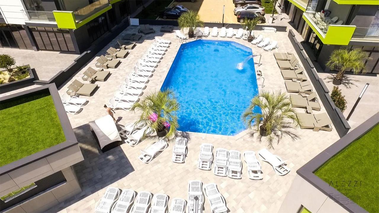 Excentric Apartament & Sea View By Alezzi นาโวดาริ ภายนอก รูปภาพ