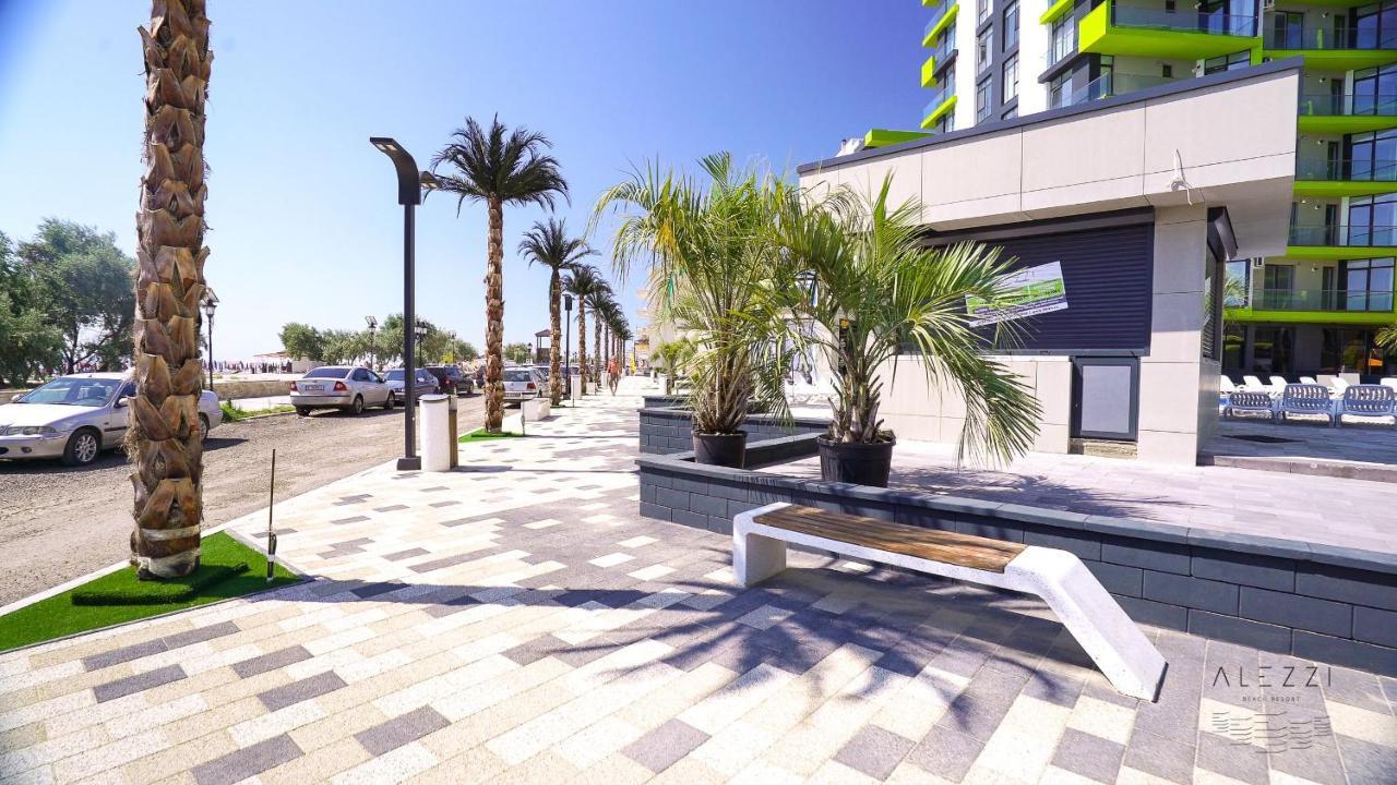 Excentric Apartament & Sea View By Alezzi นาโวดาริ ภายนอก รูปภาพ
