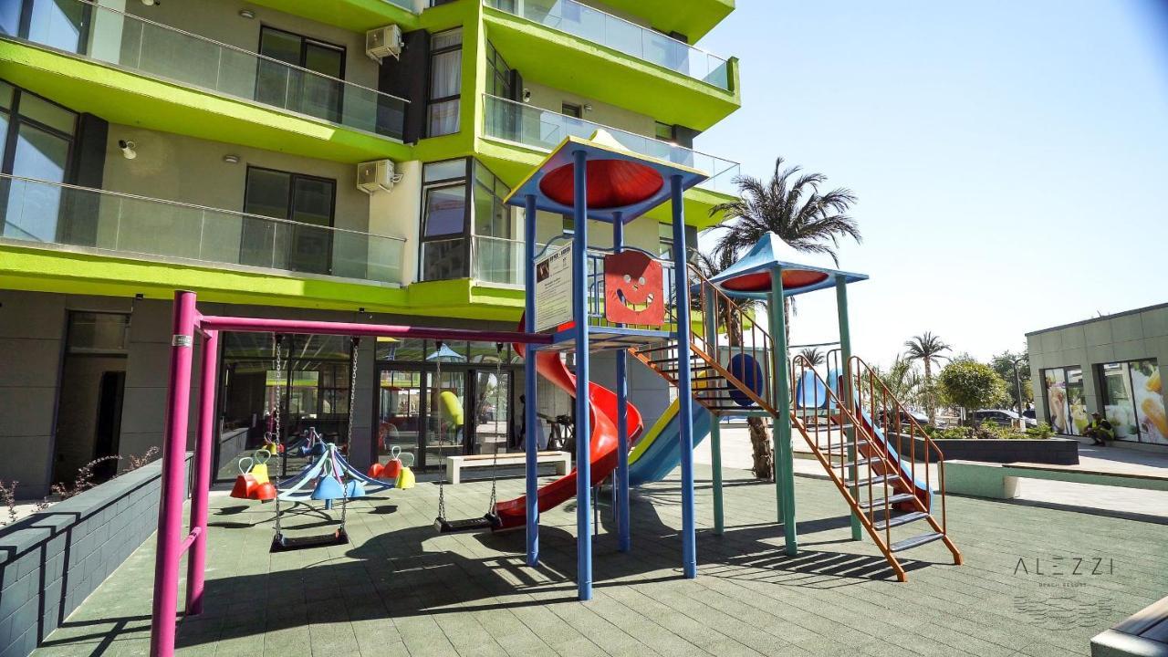 Excentric Apartament & Sea View By Alezzi นาโวดาริ ภายนอก รูปภาพ